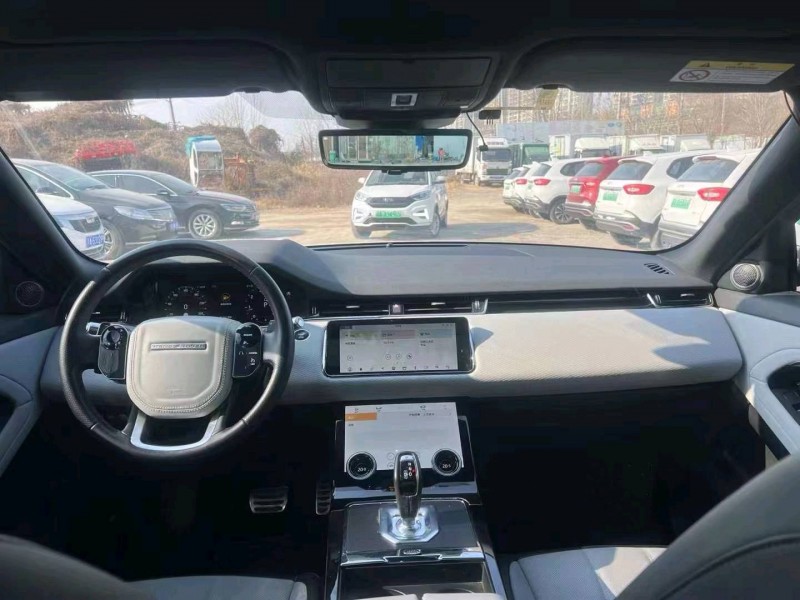 东营20年路虎极光9