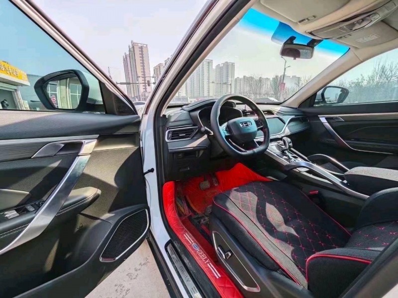 邯郸21年吉利博越8