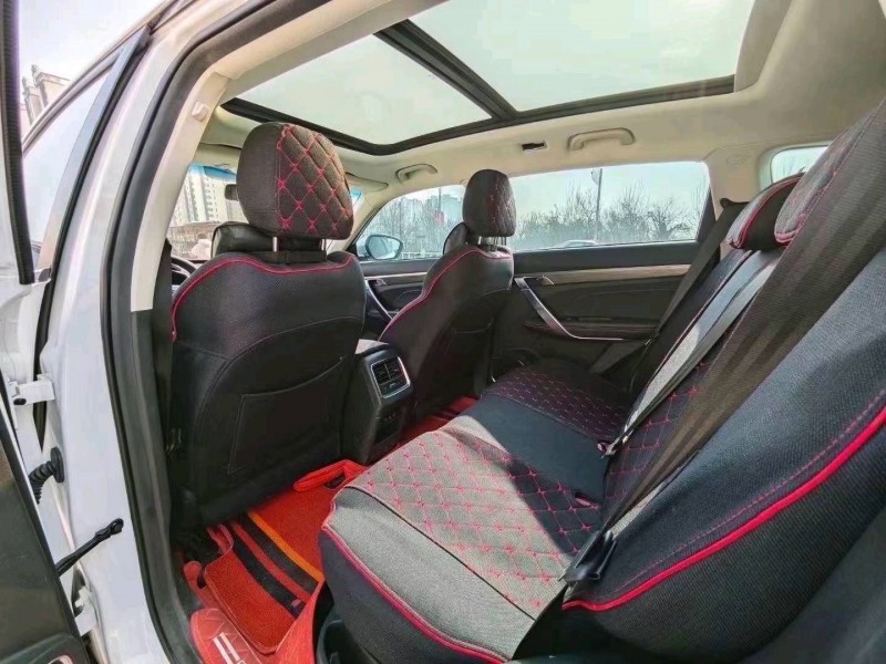 邯郸21年吉利博越9