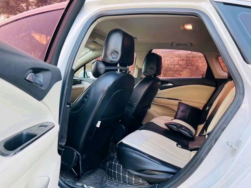 烟台17年别克威朗4