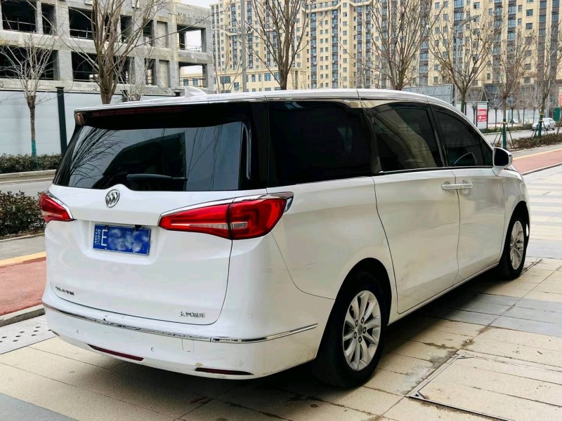 聊城19年别克GL83