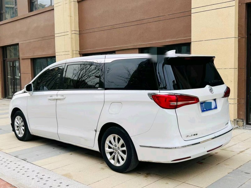 聊城19年别克GL85