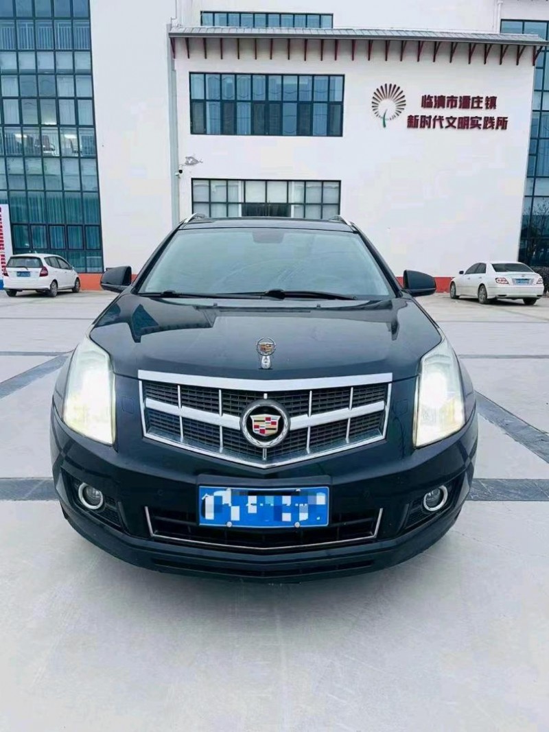 东营13年凯迪拉克SRX1