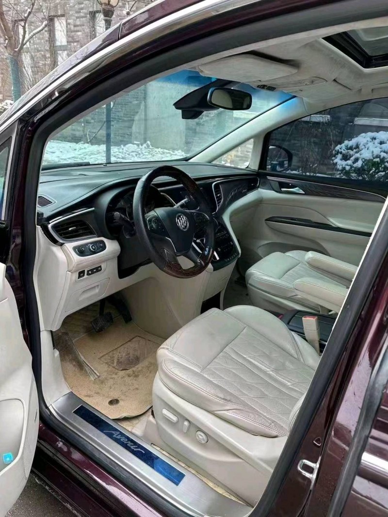 东营16年别克艾维亚7