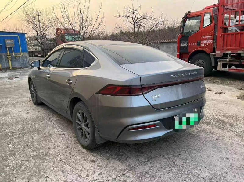 东营23年比亚迪秦6