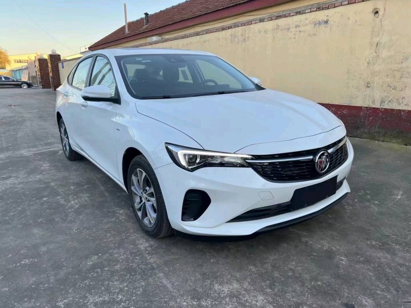 东营23年别克威朗2