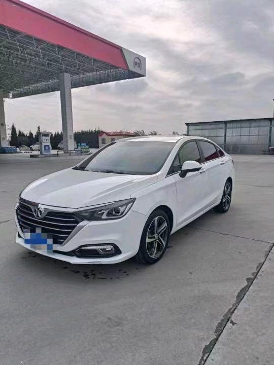 邯郸19年北汽绅宝D602