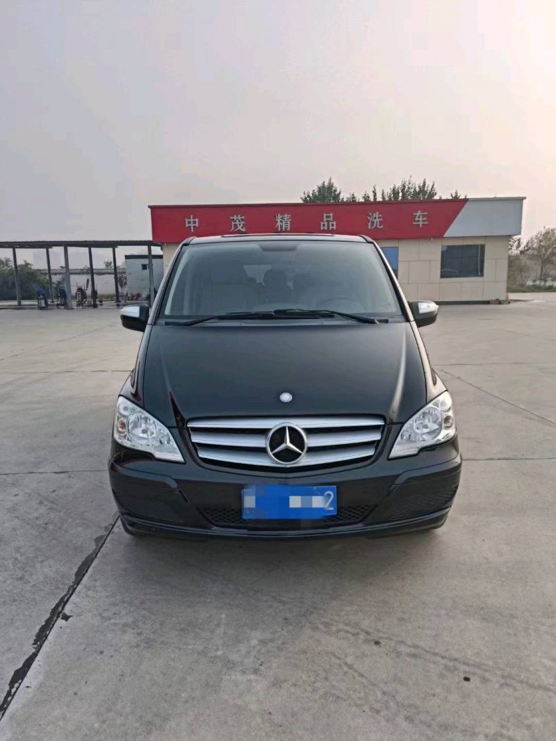 邯郸17年奔驰唯雅诺1