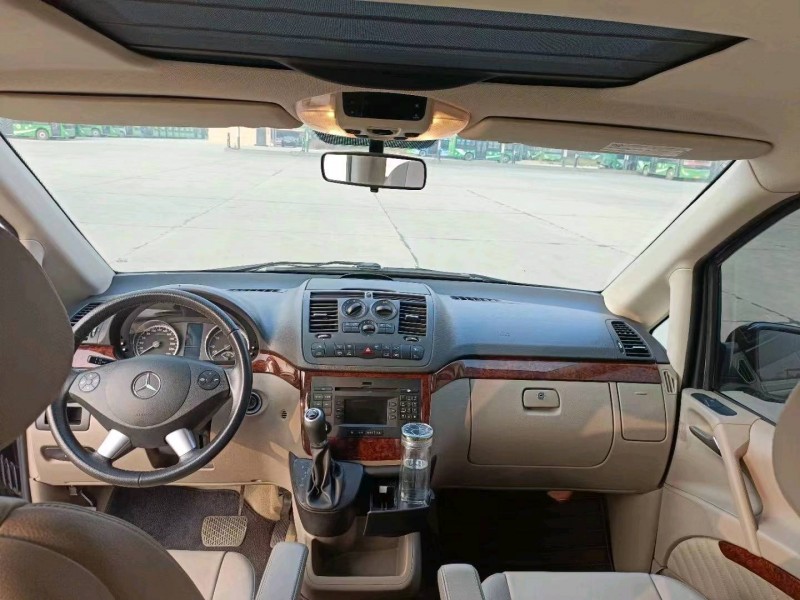 邯郸17年奔驰唯雅诺5