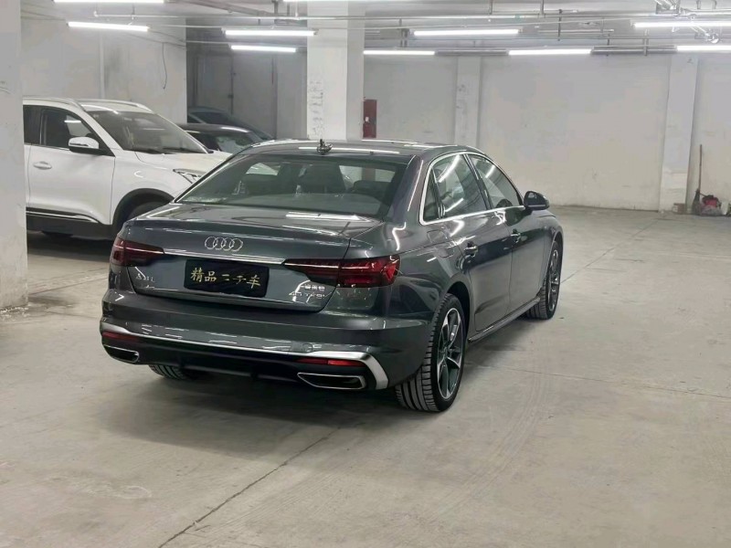 嘉興23年奧迪A4L4