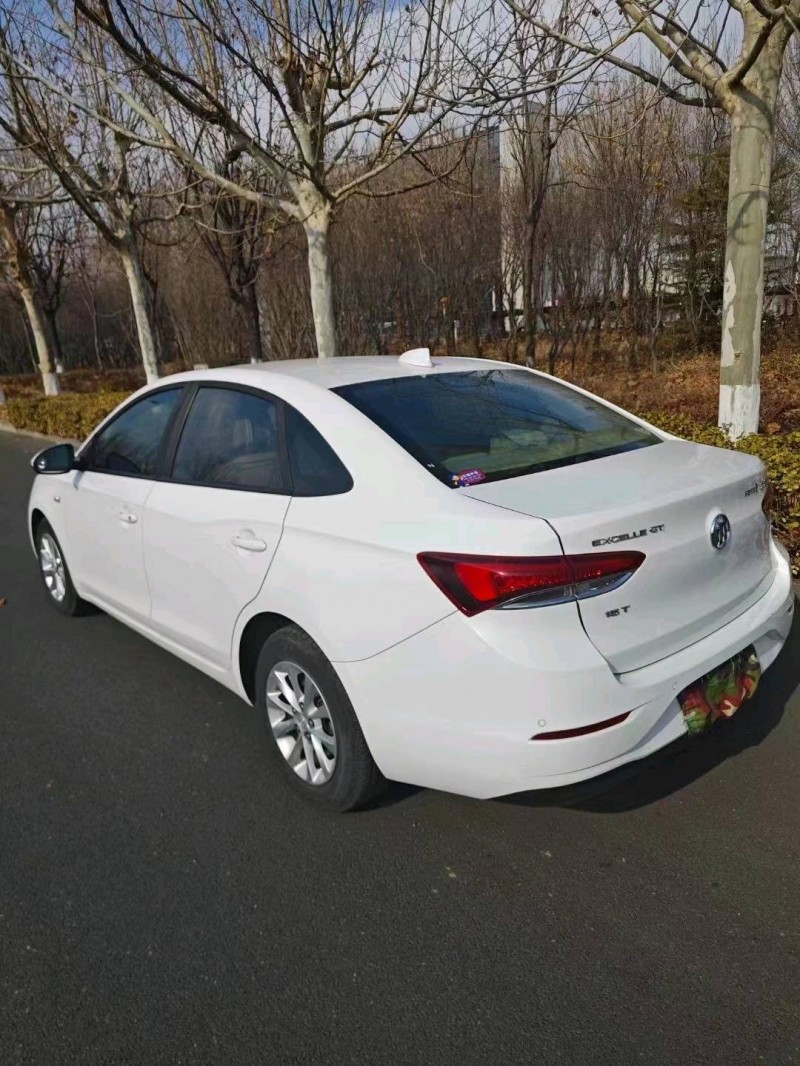 枣庄18年别克英朗2