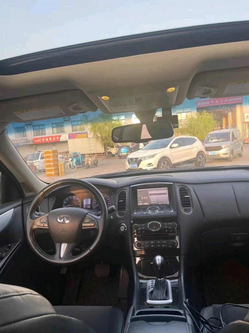 棗莊16年英菲尼迪QX506