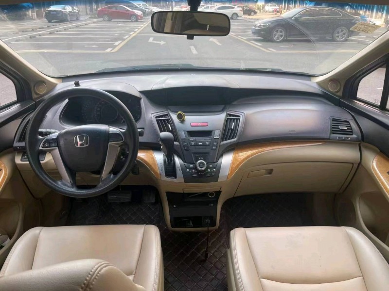 珠海11年本田奥德赛9