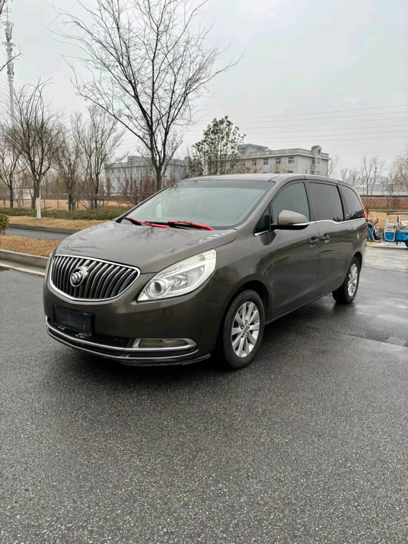 宿迁16年别克GL82