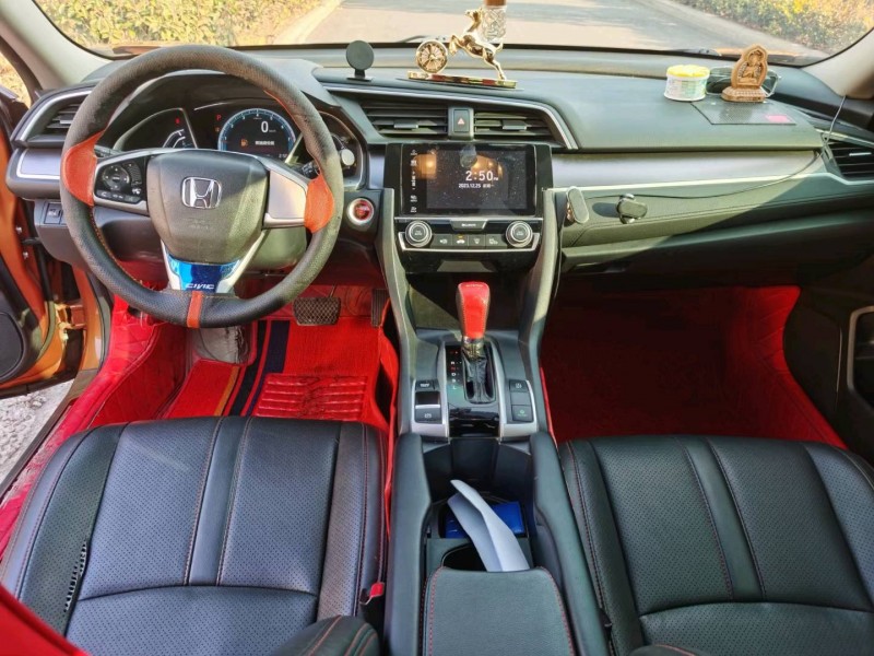 临沂17年本田思域5