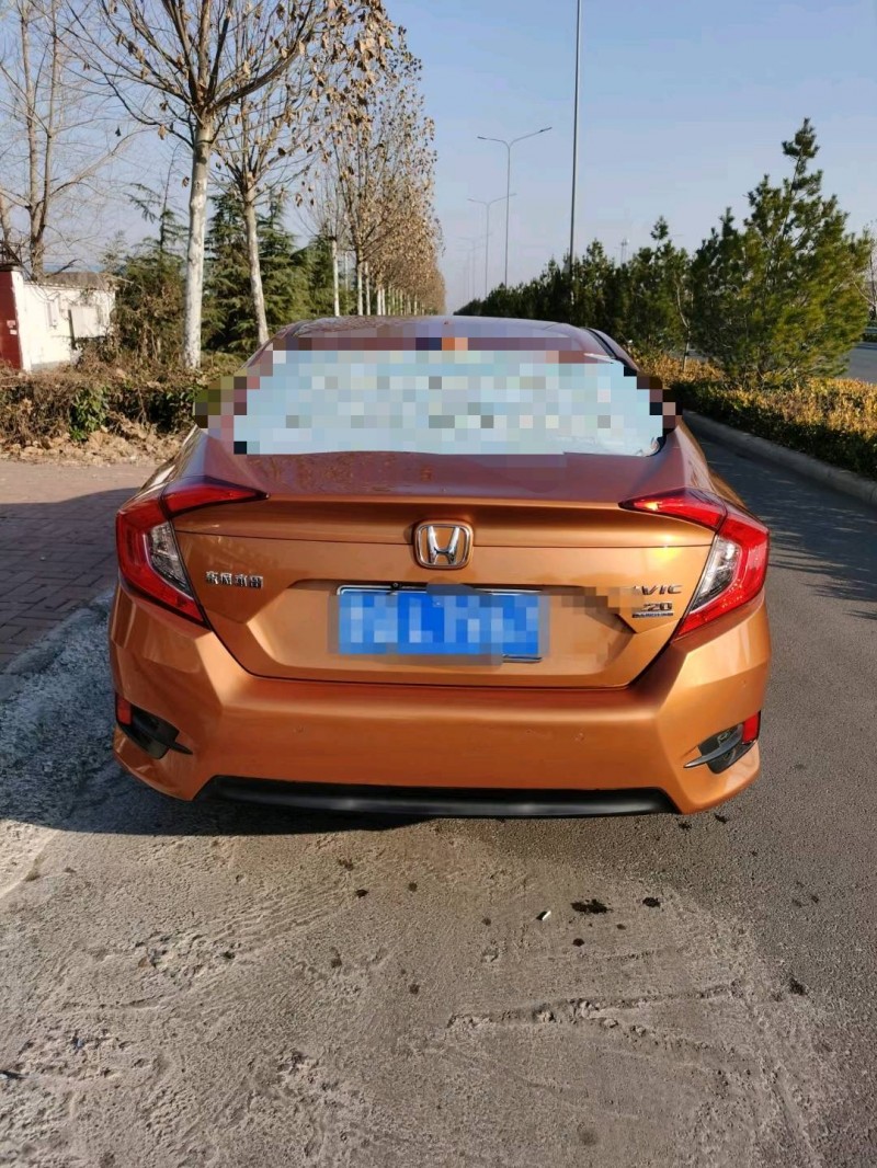 临沂17年本田思域8