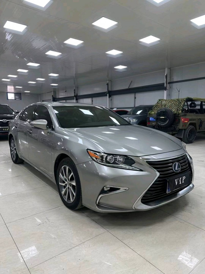 廊坊18年雷克萨斯ES3