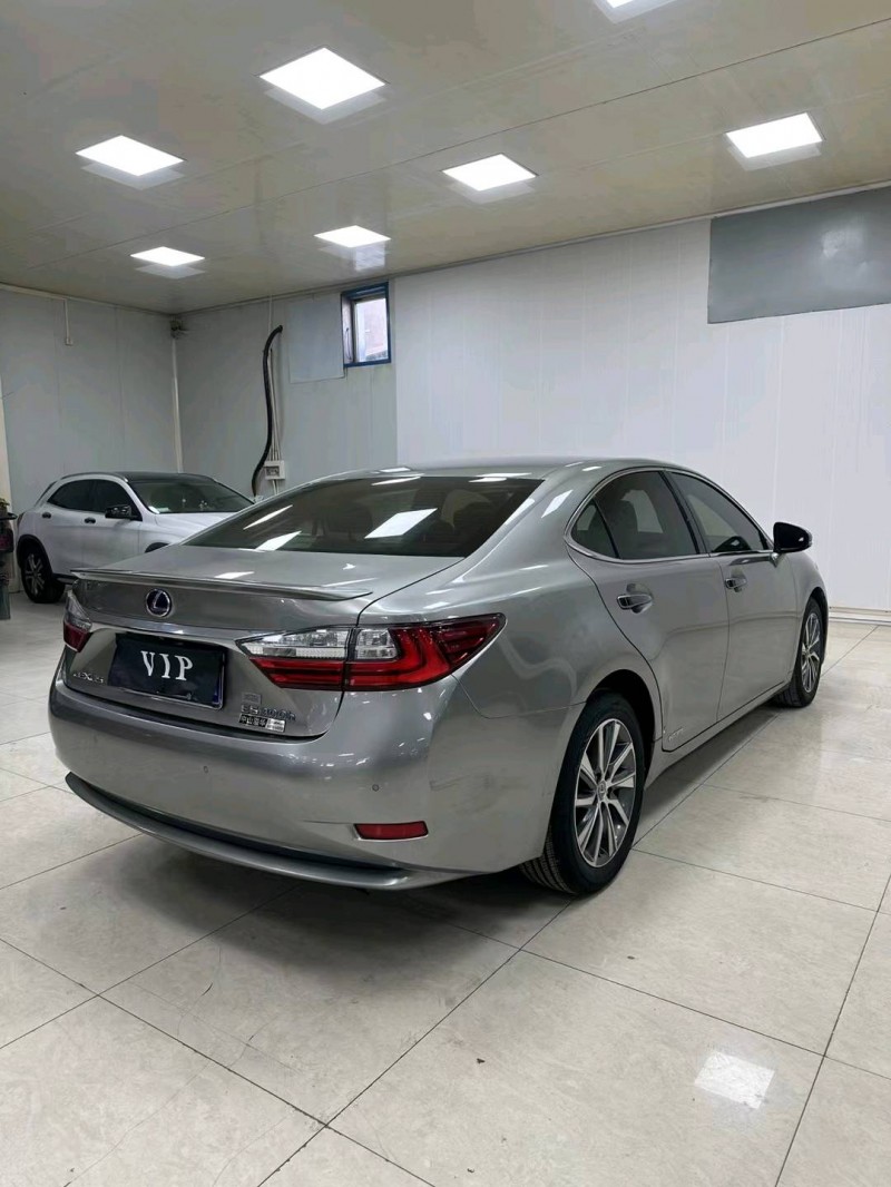 廊坊18年雷克萨斯ES5