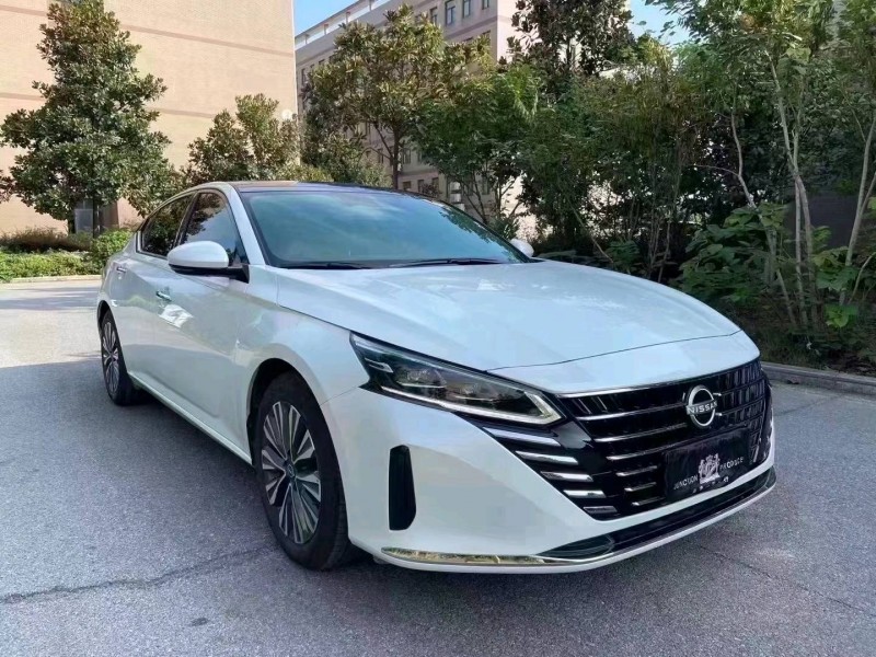 襄陽23年日產天籟2