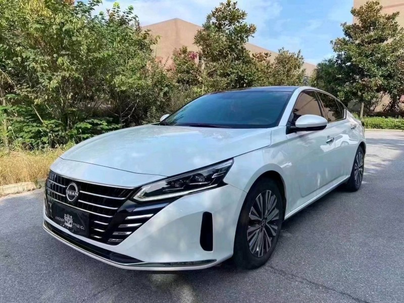 襄陽23年日產天籟3