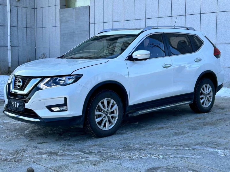 吉林18年日產奇駿2