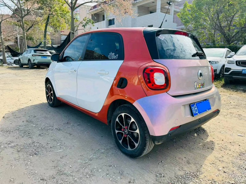 广州16年奔驰smart7