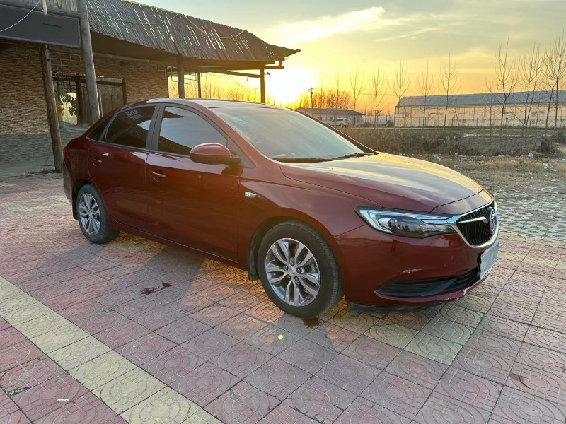 徐州21年别克英朗2