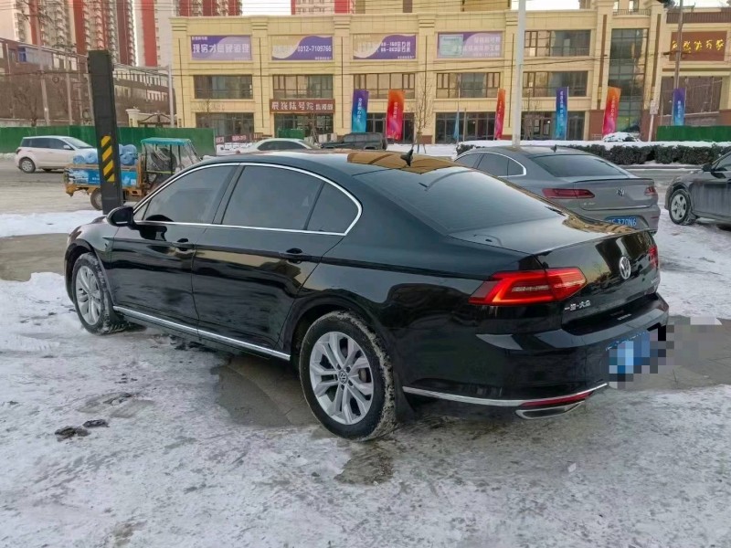 保定19年大众迈腾8