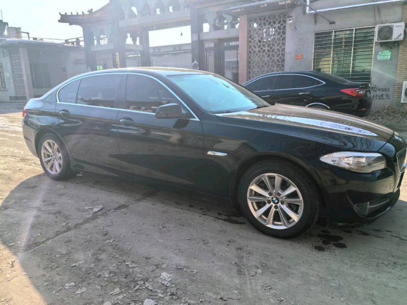 保定11年宝马5系3