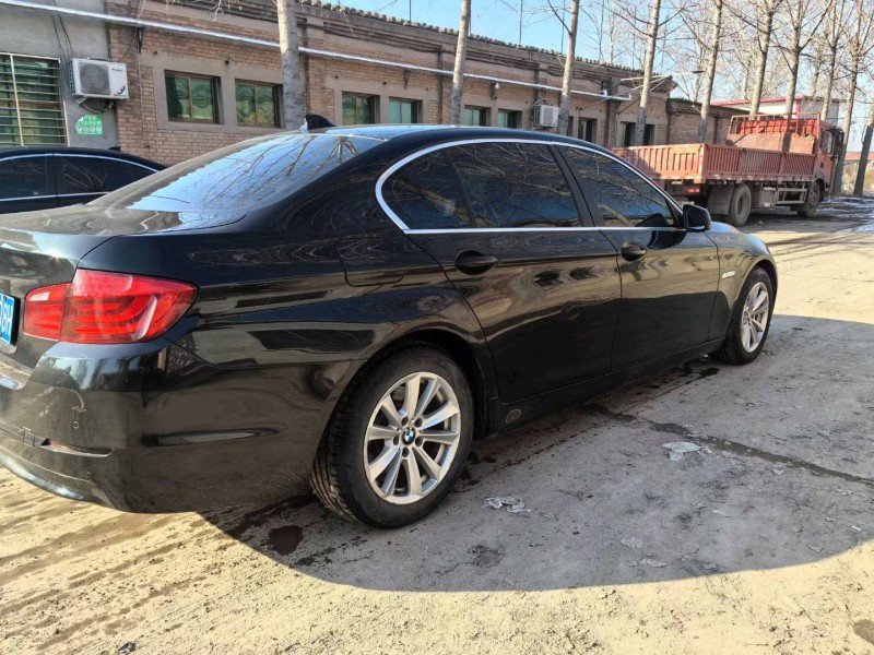 保定11年宝马5系4