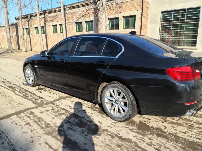 保定11年宝马5系5