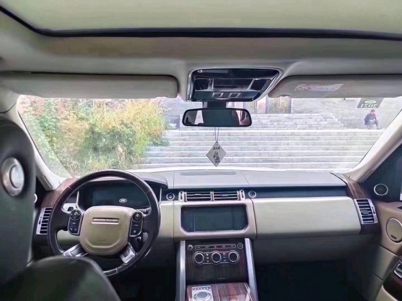 东营15年路虎揽胜8