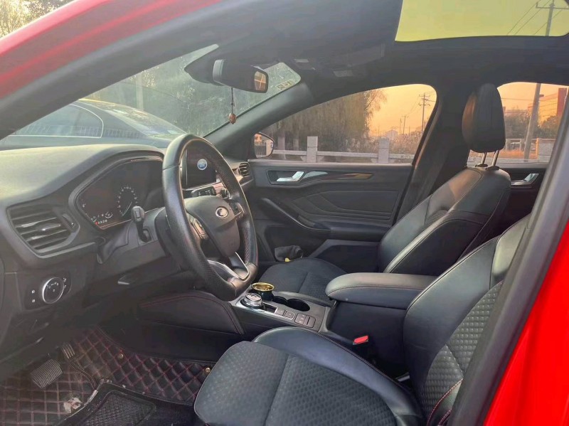 徐州21年福特福克斯8