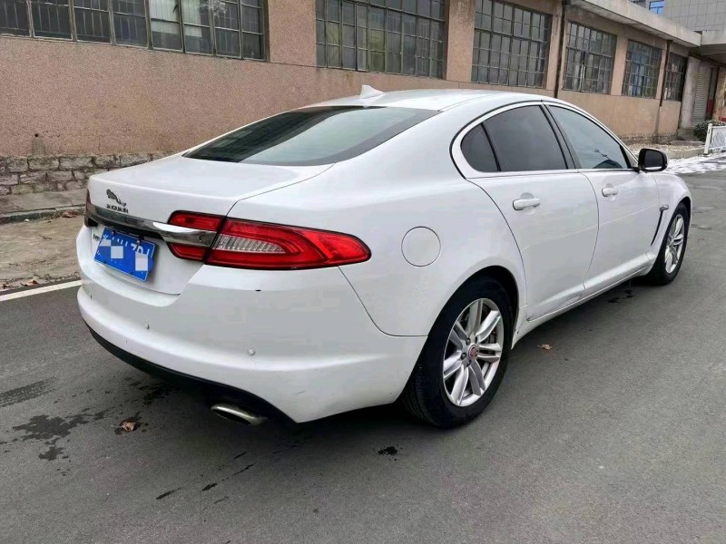 东营17年捷豹XFL4
