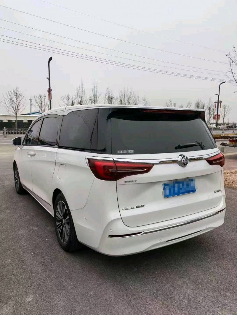 东营21年别克GL86