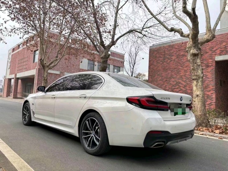 东营21年宝马5系7