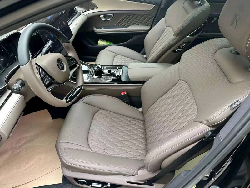 保定24年比亚迪汉4