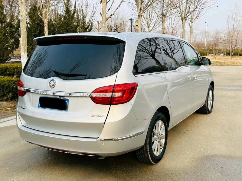 聊城17年别克GL85