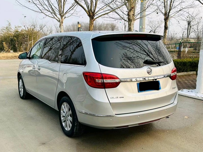 聊城17年别克GL87