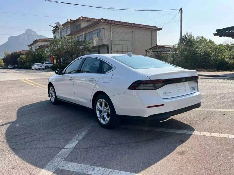 东营23年本田雅阁4