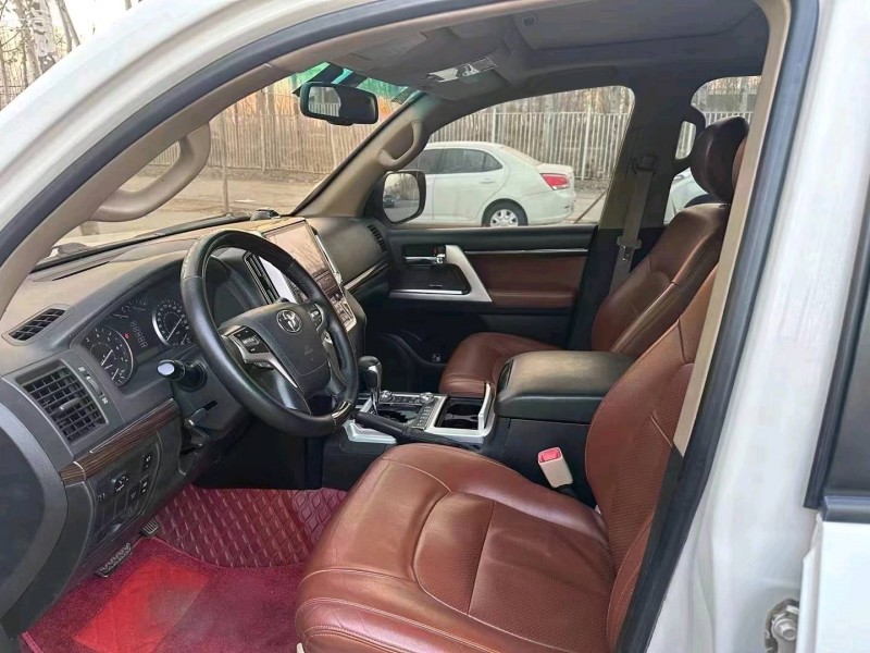 廊坊13年丰田兰德酷路泽8