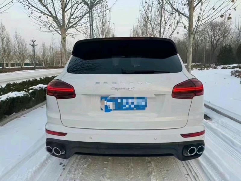 廊坊15年保时捷卡宴9