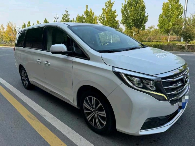 廊坊18年传祺M82