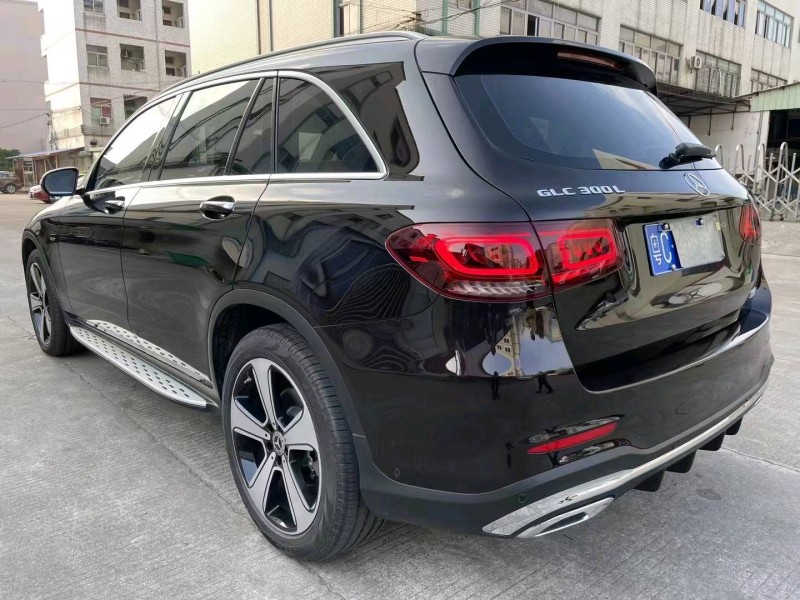 中山22年奔驰GLC5