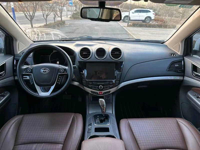 廊坊16年比亚迪S76