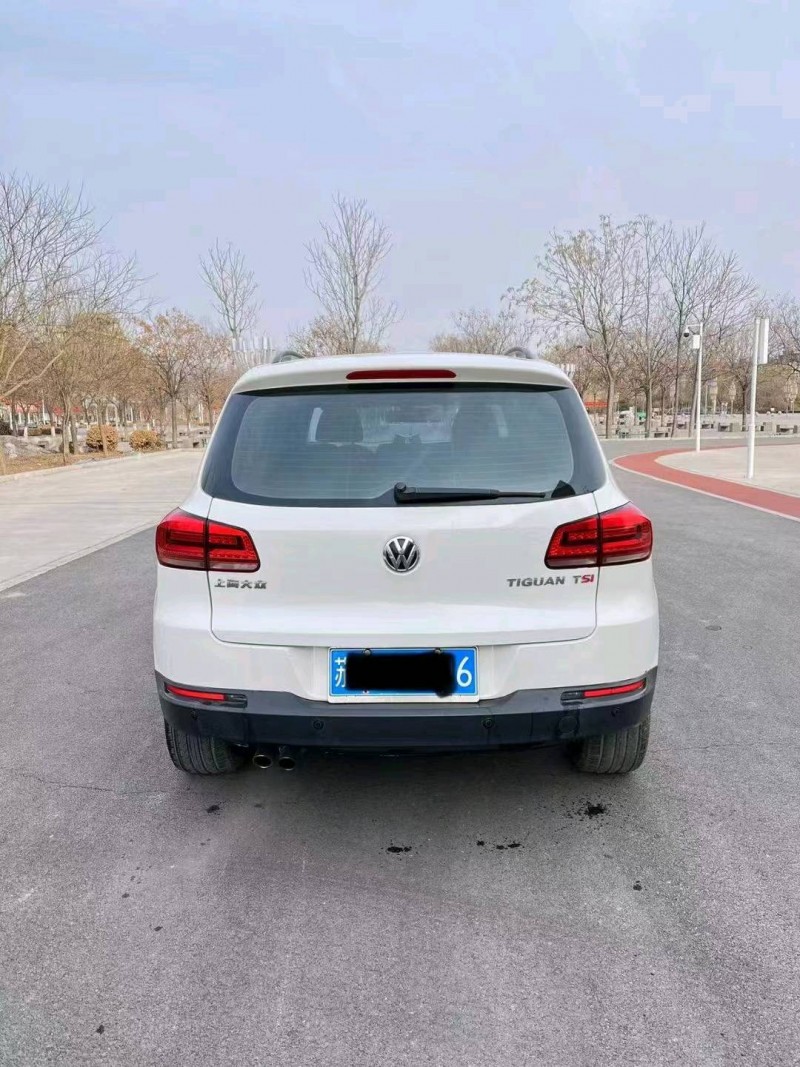 邯郸16年大众途观6