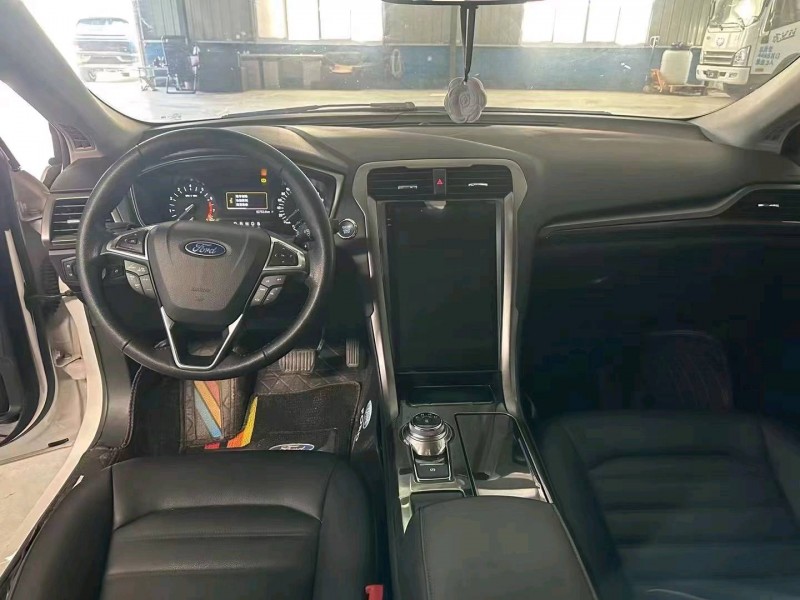 枣庄19年福特蒙迪欧8