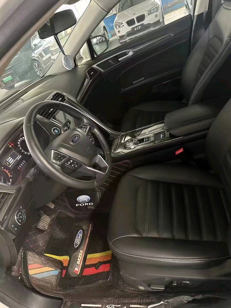 枣庄19年福特蒙迪欧9