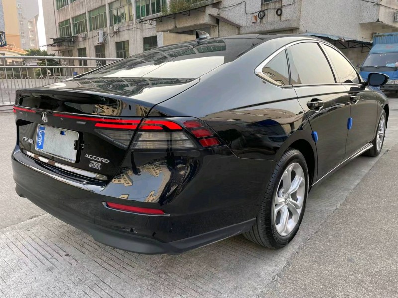 中山23年本田雅阁4