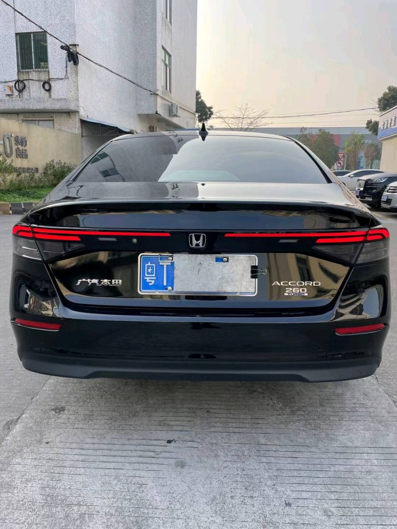 中山23年本田雅阁9